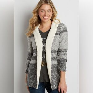 Women’s cardigan stitch fix brand size medium
